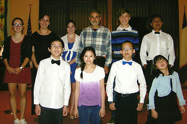 Fred Kronacher, Seattle Piano Teacher with Students